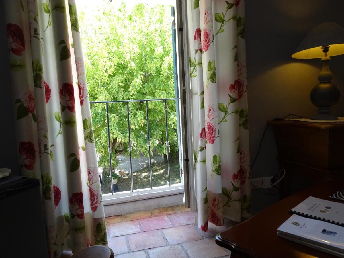 Caderousse Bastide Des Princes B&B المظهر الخارجي الصورة