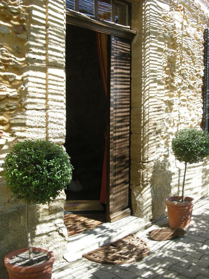Caderousse Bastide Des Princes B&B المظهر الخارجي الصورة